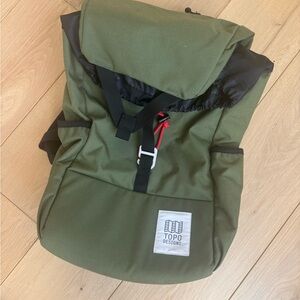Like NEW Topo Designs Olive Green Backpack
